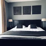 Hotel Boutique Chariot - Amsterdam Schiphol Airport