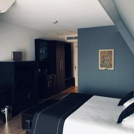 Boutique Chariot - Amsterdam Schiphol Airport 알스메르
