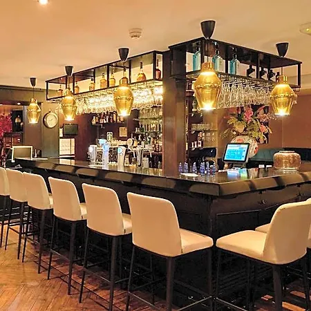 Hotel Boutique Chariot - Amsterdam Schiphol Airport Aalsmeer