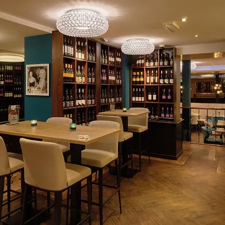 Hotel Boutique Chariot - Amsterdam Schiphol Airport
