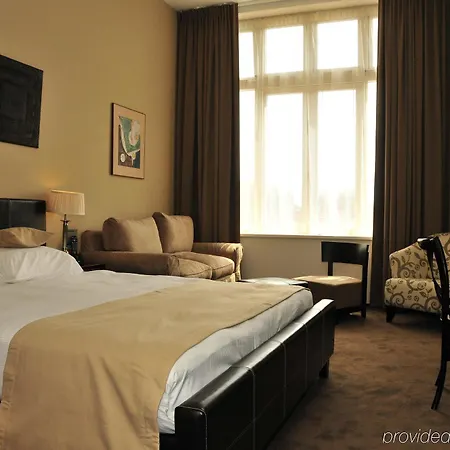 מלון Boutique Chariot - Amsterdam Schiphol Airport 4*